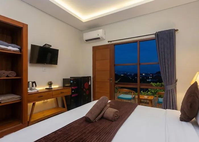 Naksa * Sanur
